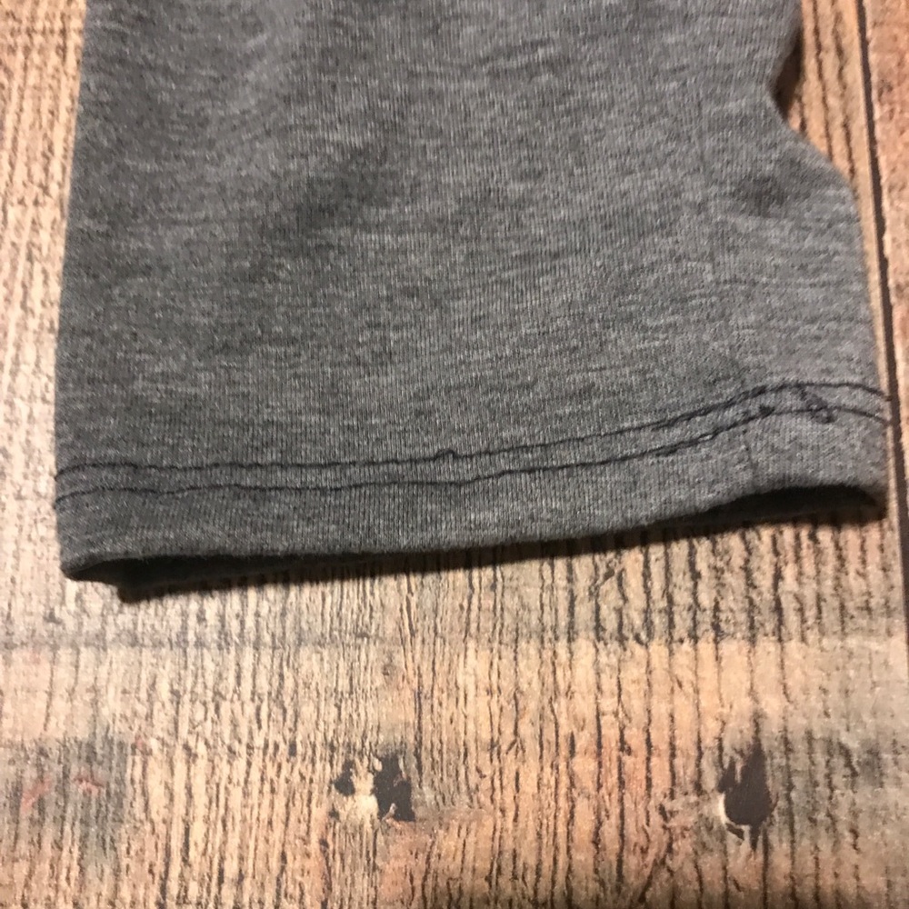 LulaRoe Randy Baseball Tee NWOT - Picture 5 of 6